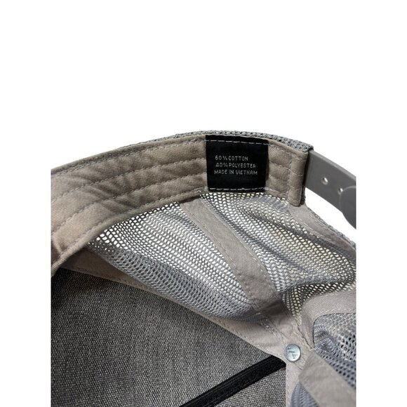 Travis Mathew Golf Hat Flex Fit Grey Striped Logo Patch Cap - Picture 7 of 7